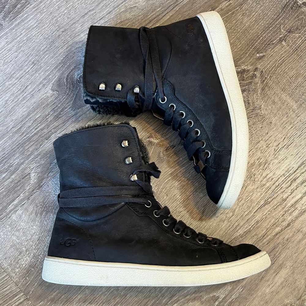 UGG Starlyn Black Nubuck Leather White High Top Sneaker Boot 1019715 Womens 8
